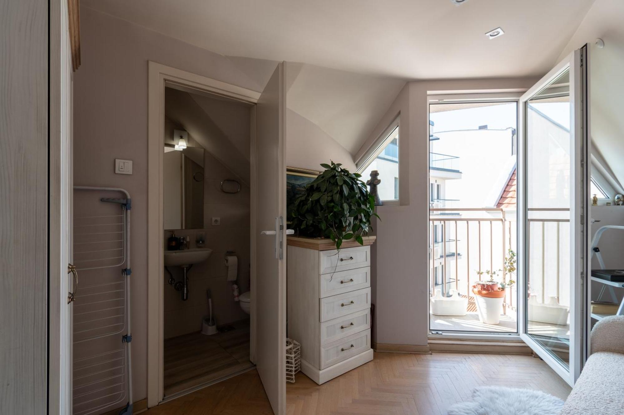 Apartment Klara Vracar 90 M2, Dve I Po Spavace Sobe Belgrade